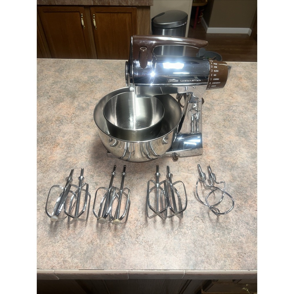 Working Vintage Sunbeam Mixmaster Stand Mixer Chrome 12 Speed with Accessories